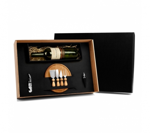 Brinde kit vinho e queijo personalizado
