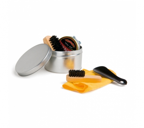 Brinde kit de limpeza para sapato personalizado