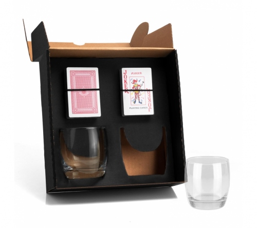 Brinde kit Whisky com baralho personalizado