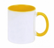   Brinde caneca em cerâmica personalizada, interior amarelo FBCA-00340AO