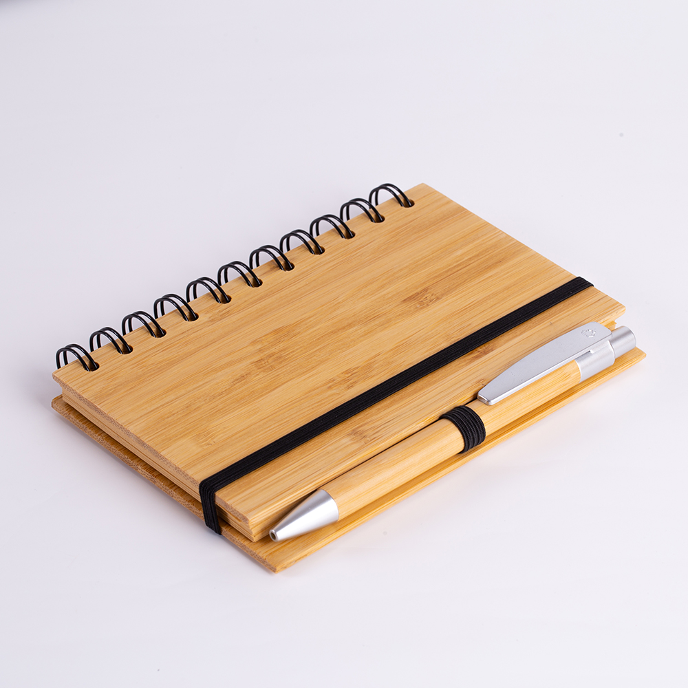 Brinde caderno 14x9 em bambu personalizado