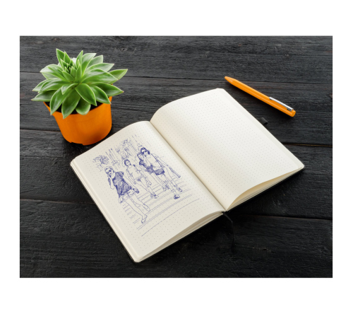 Caderno A5 em c.sintético com folhas pontilhadas