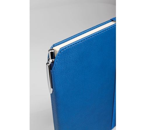 Blco caderno A5 em c.sintético ,96 folhas pautadas. 140 x 210 mm