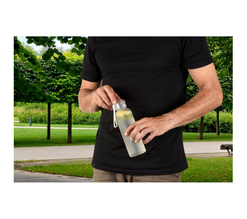 Squeeze esportiva em PET 100% reciclado, com acabamento fosco 600 ml