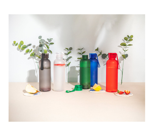 Squeeze esportiva em PET 100% reciclado, com acabamento fosco 600 ml
